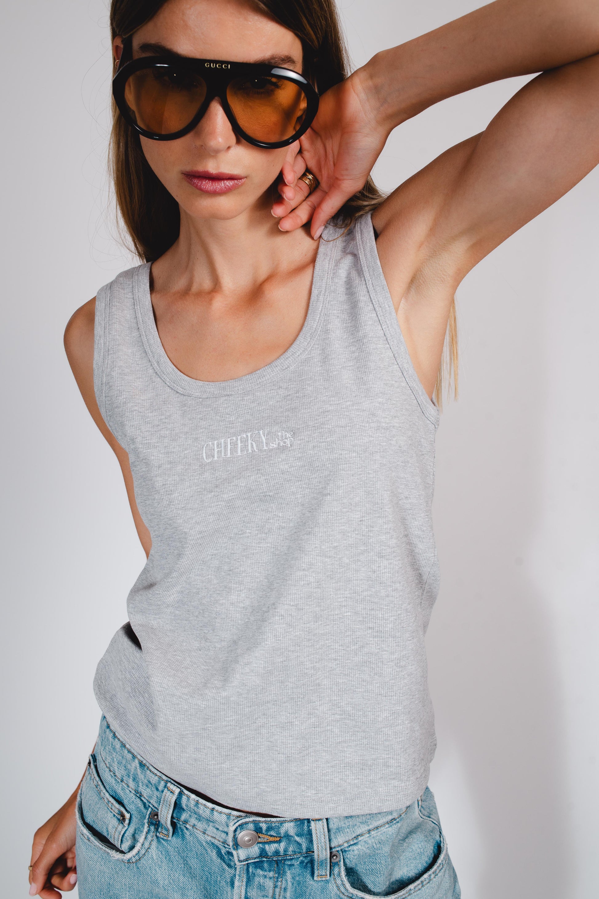 tank top grey